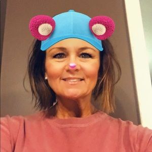 Meet your Posher, Abi